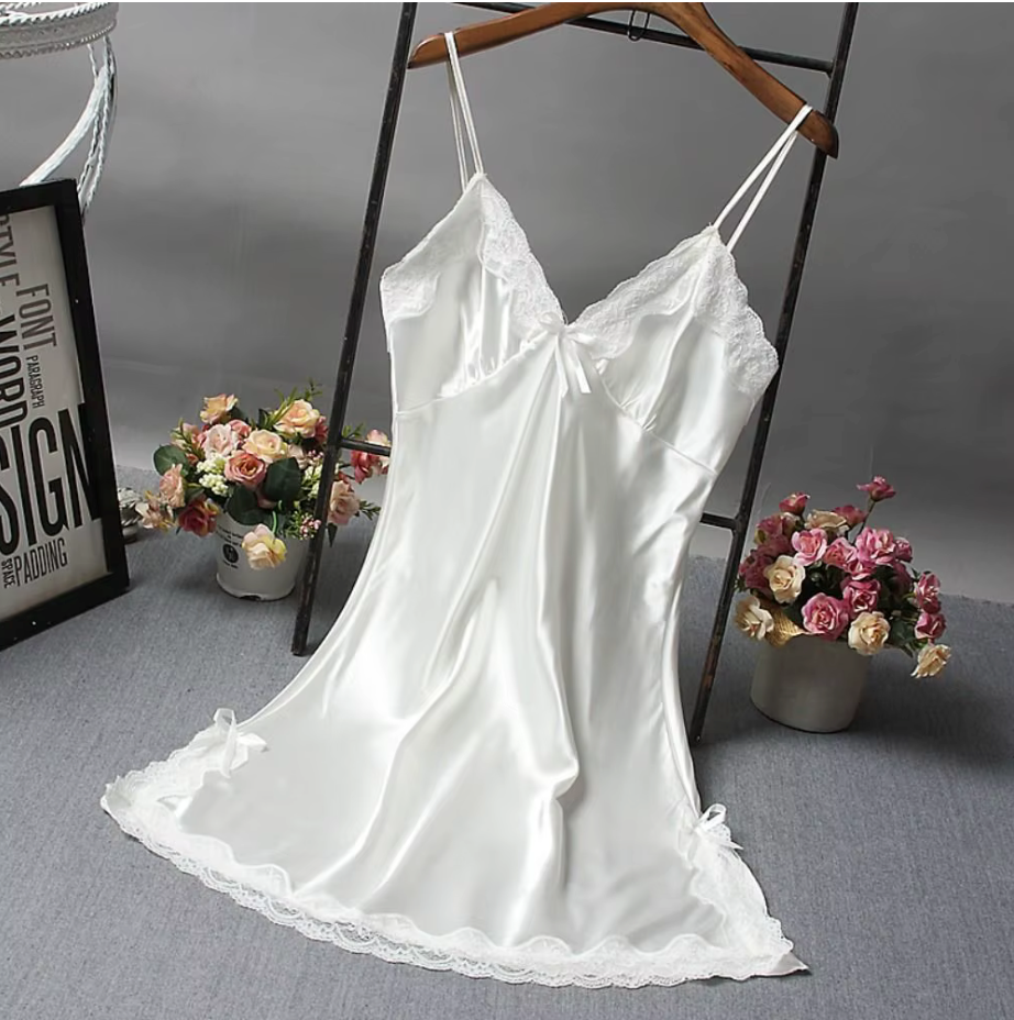 Soft Temptation Satin Slip